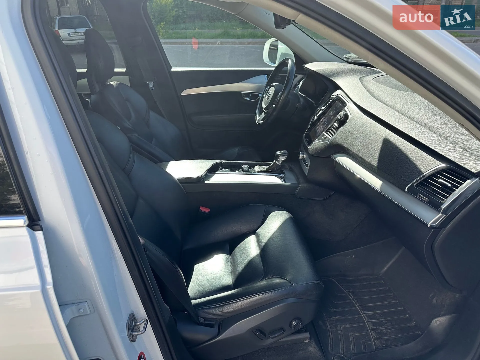 2017 Volvo XC90 - мініатюра 14