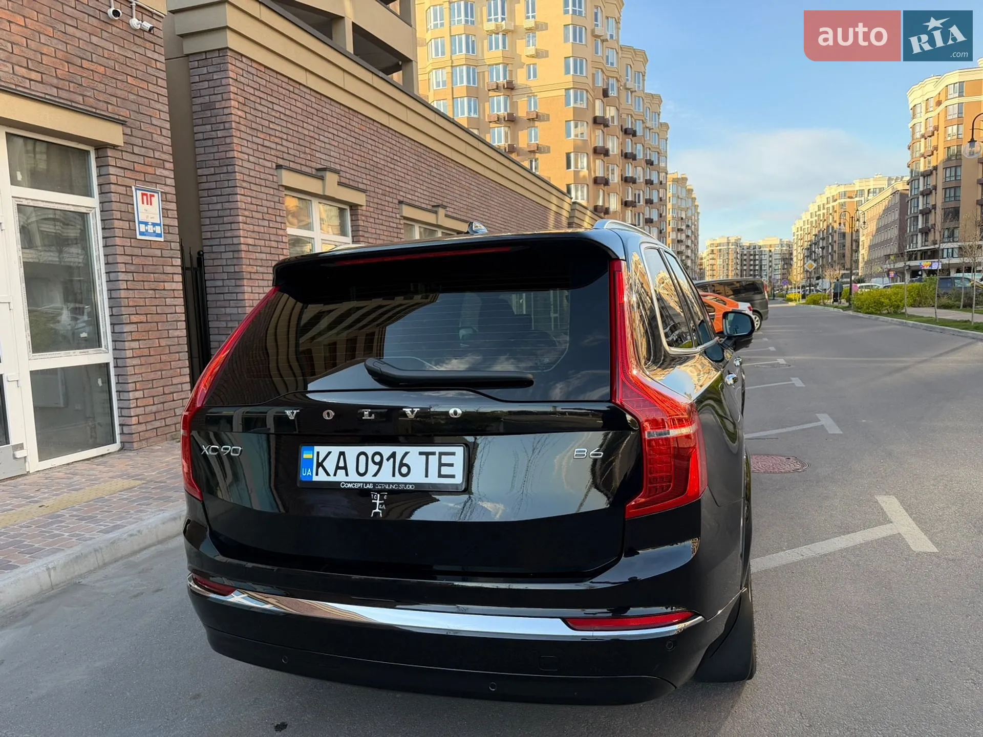2022 Volvo XC90 - мініатюра 4