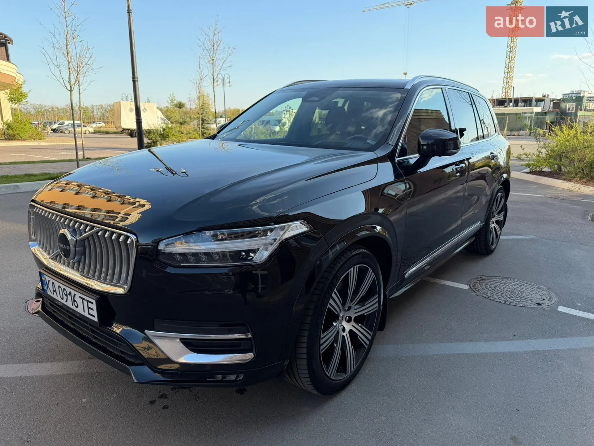 2022 Volvo XC90 - мініатюра 8