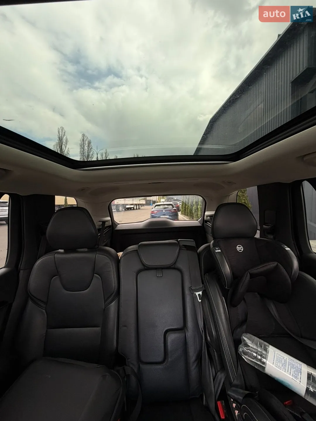 2016 Volvo XC90 - мініатюра 10