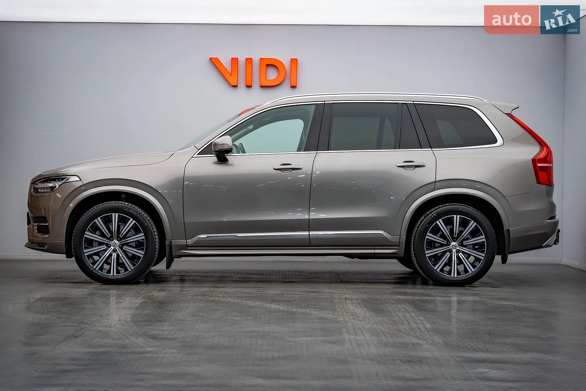 2020 Volvo XC90 - мініатюра 3