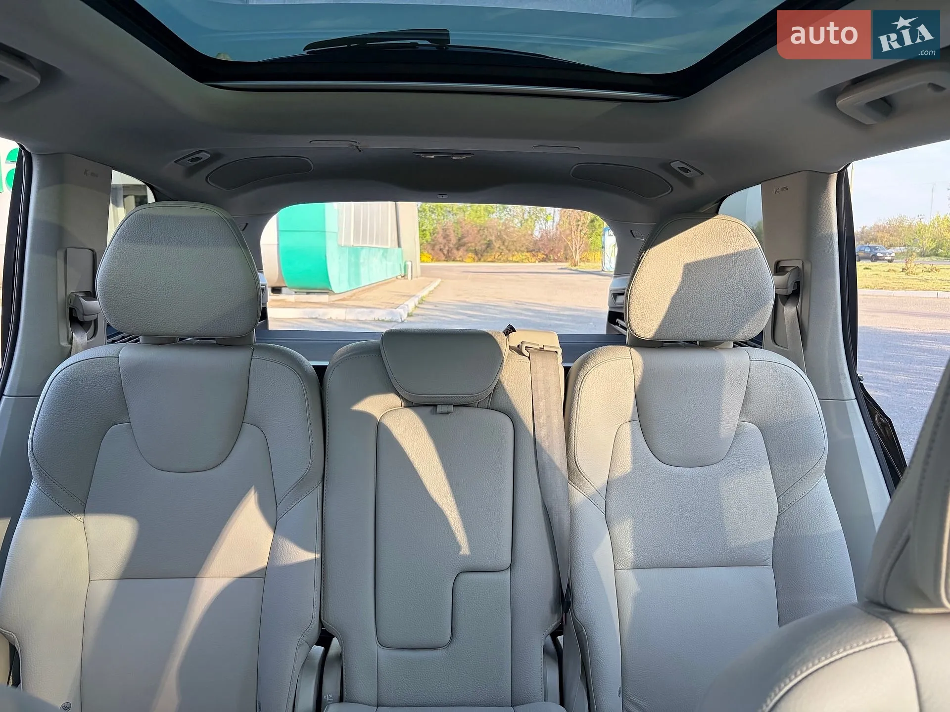 2022 Volvo XC90 - мініатюра 18