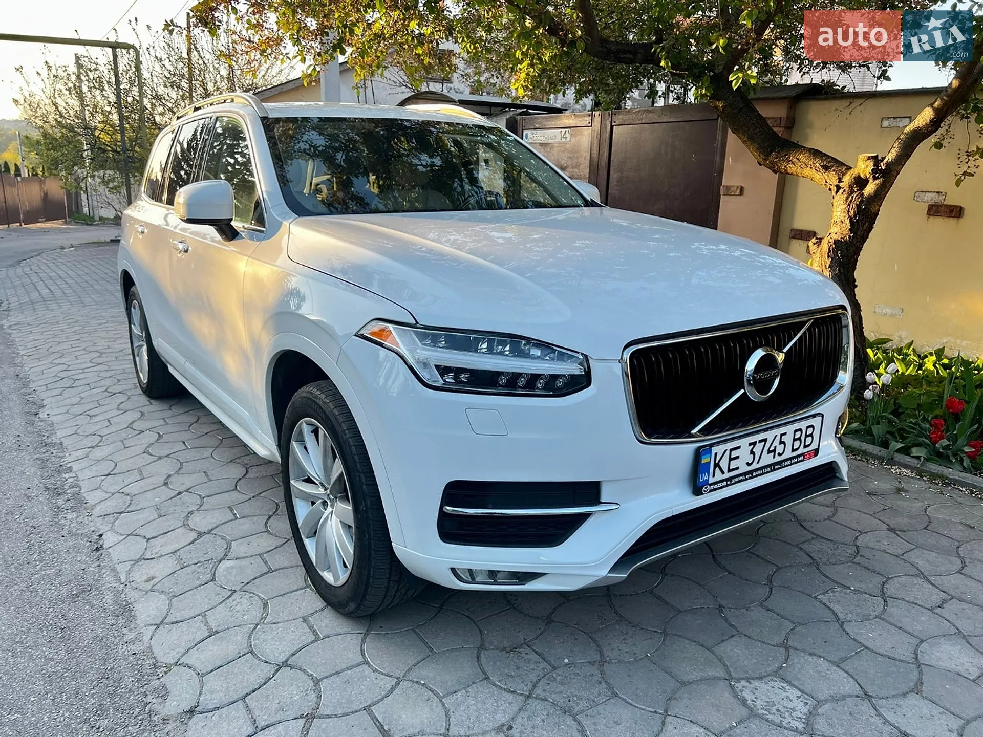 2017 Volvo XC90 - фото 1