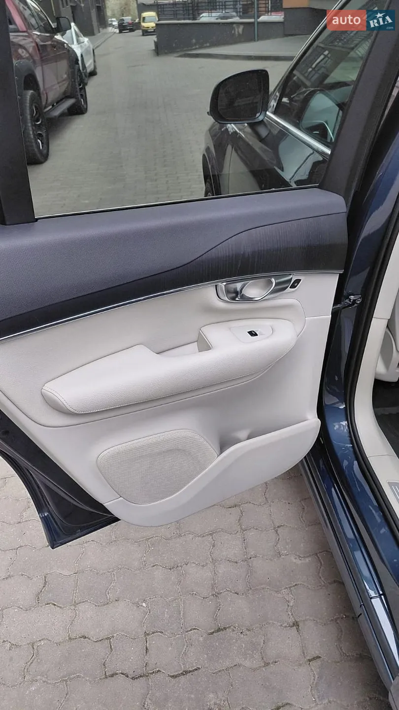 2019 Volvo XC90 - мініатюра 8