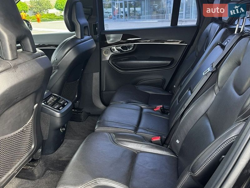 Внедорожник / Кроссовер Volvo XC90 2016 в Полтаве