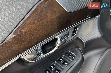 Внедорожник / Кроссовер Volvo XC90 2016 в Полтаве