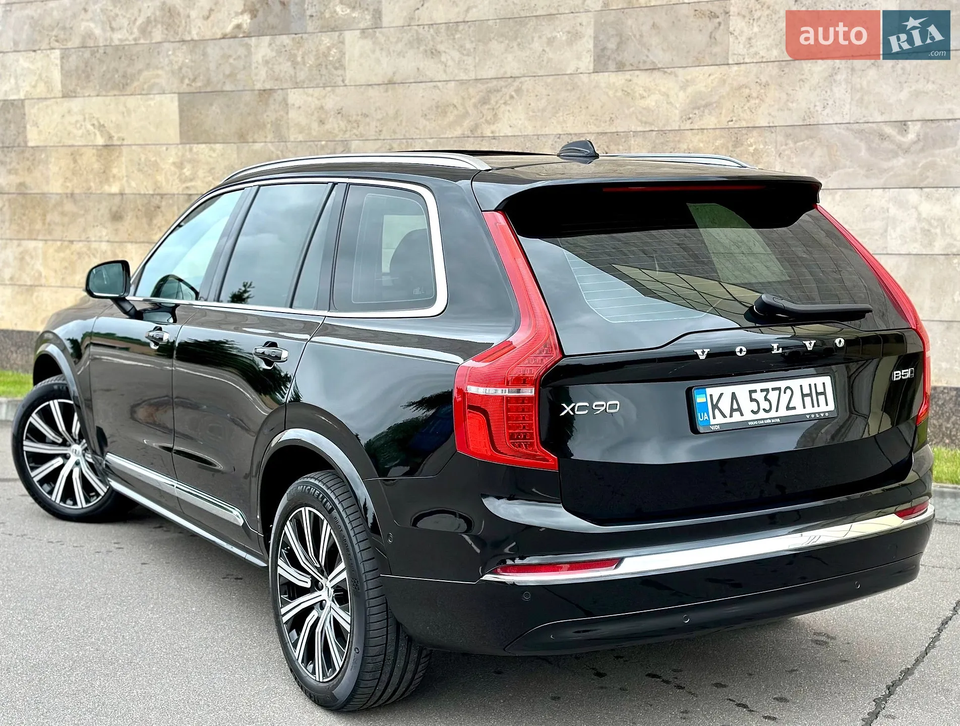 2023 Volvo XC90 - мініатюра 18