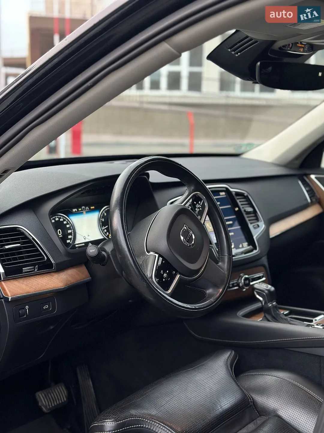 2016 Volvo XC90 - мініатюра 9