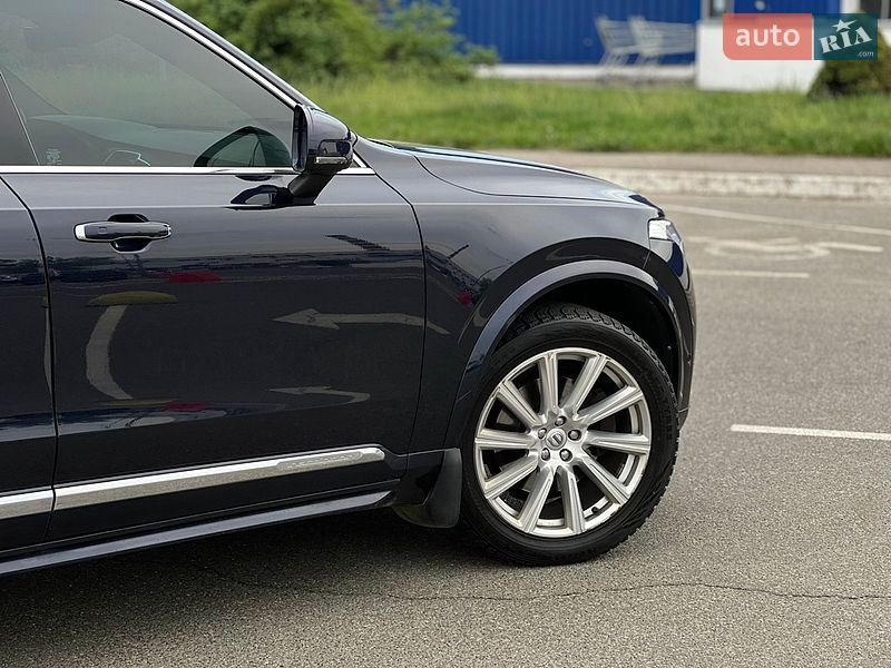Внедорожник / Кроссовер Volvo XC90 2017 в Киеве