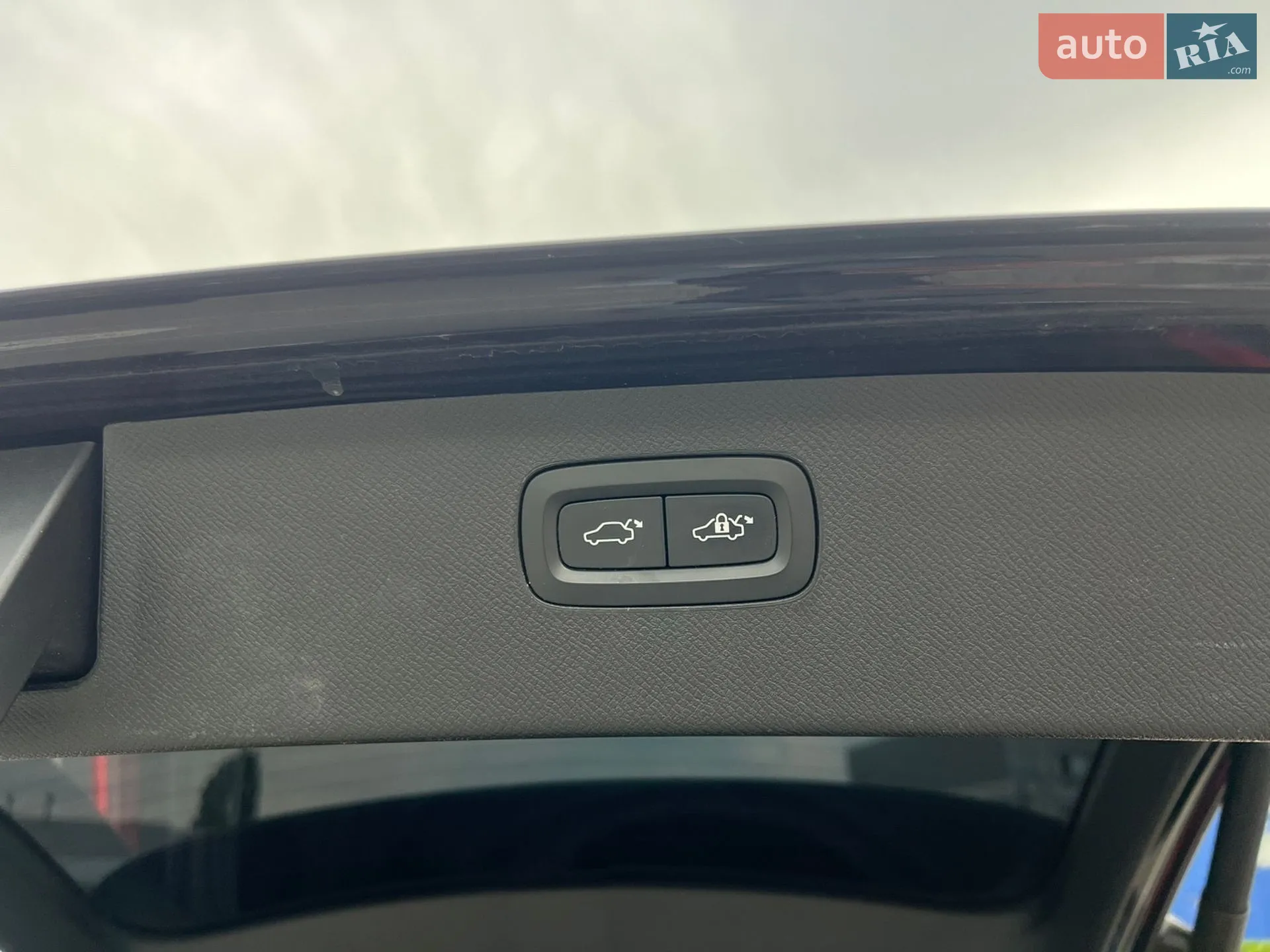 2017 Volvo XC90 - мініатюра 16
