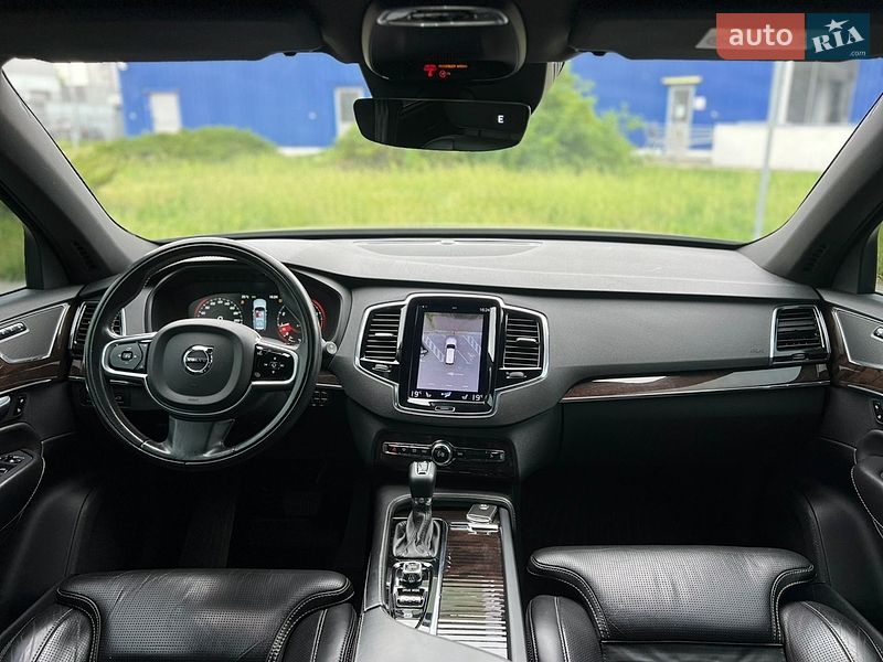 Внедорожник / Кроссовер Volvo XC90 2017 в Киеве