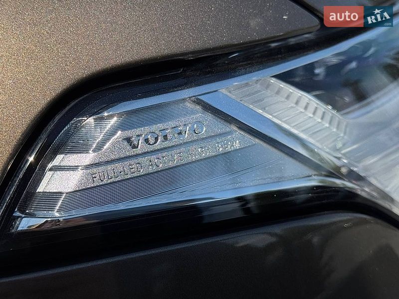 Позашляховик / Кросовер Volvo XC90 2016 в Рівному