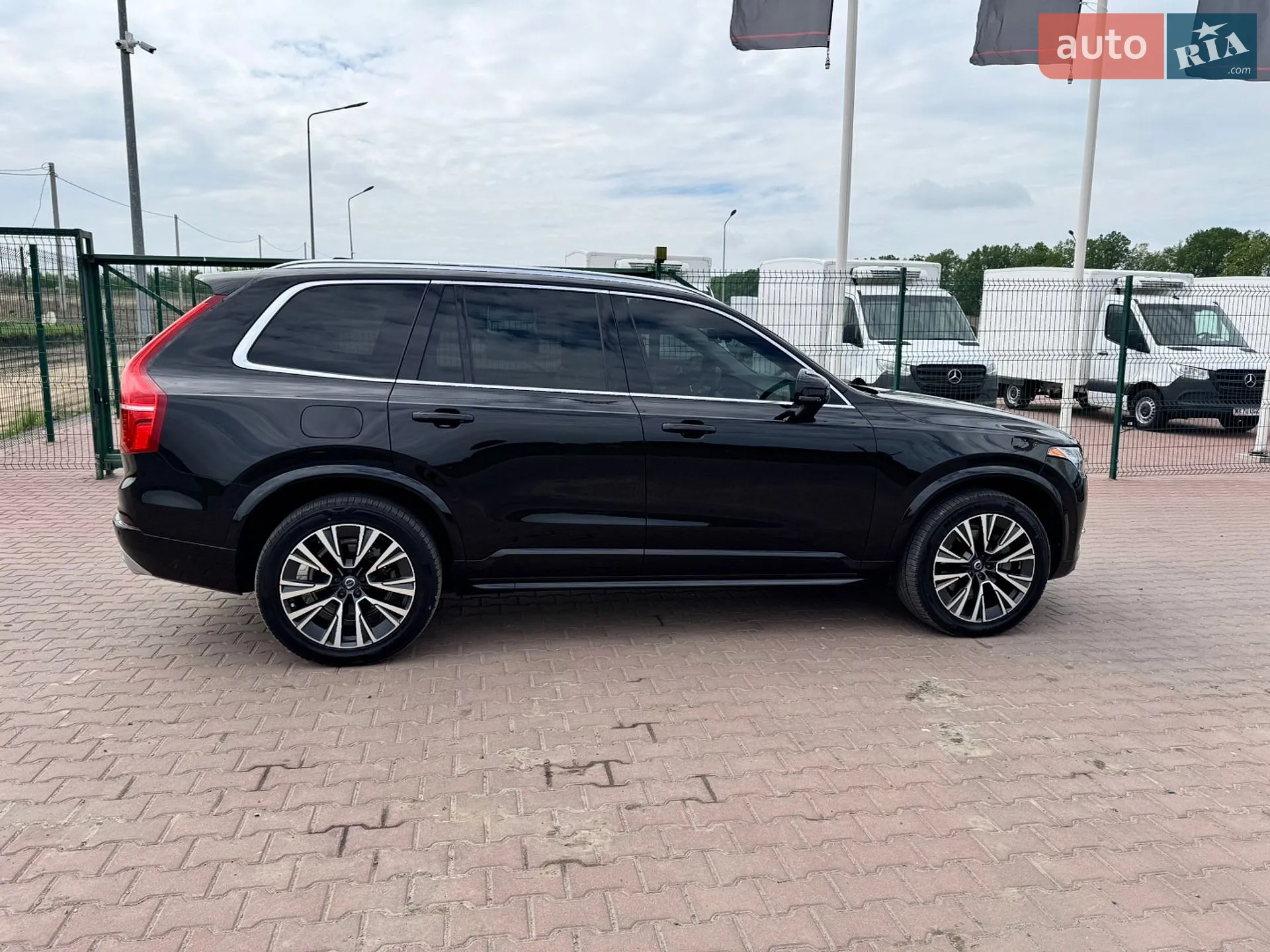 2021 Volvo XC90 - мініатюра 14