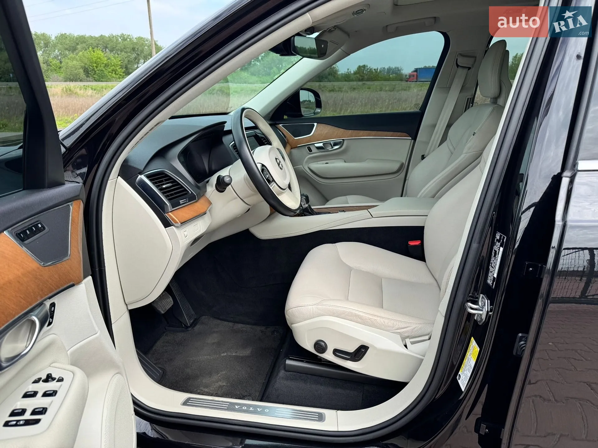 2021 Volvo XC90 - мініатюра 29