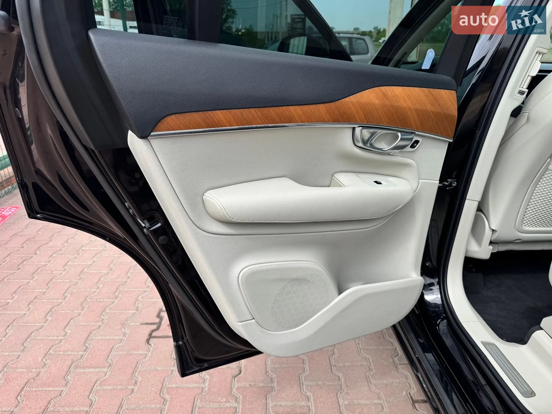 2021 Volvo XC90 - мініатюра 44
