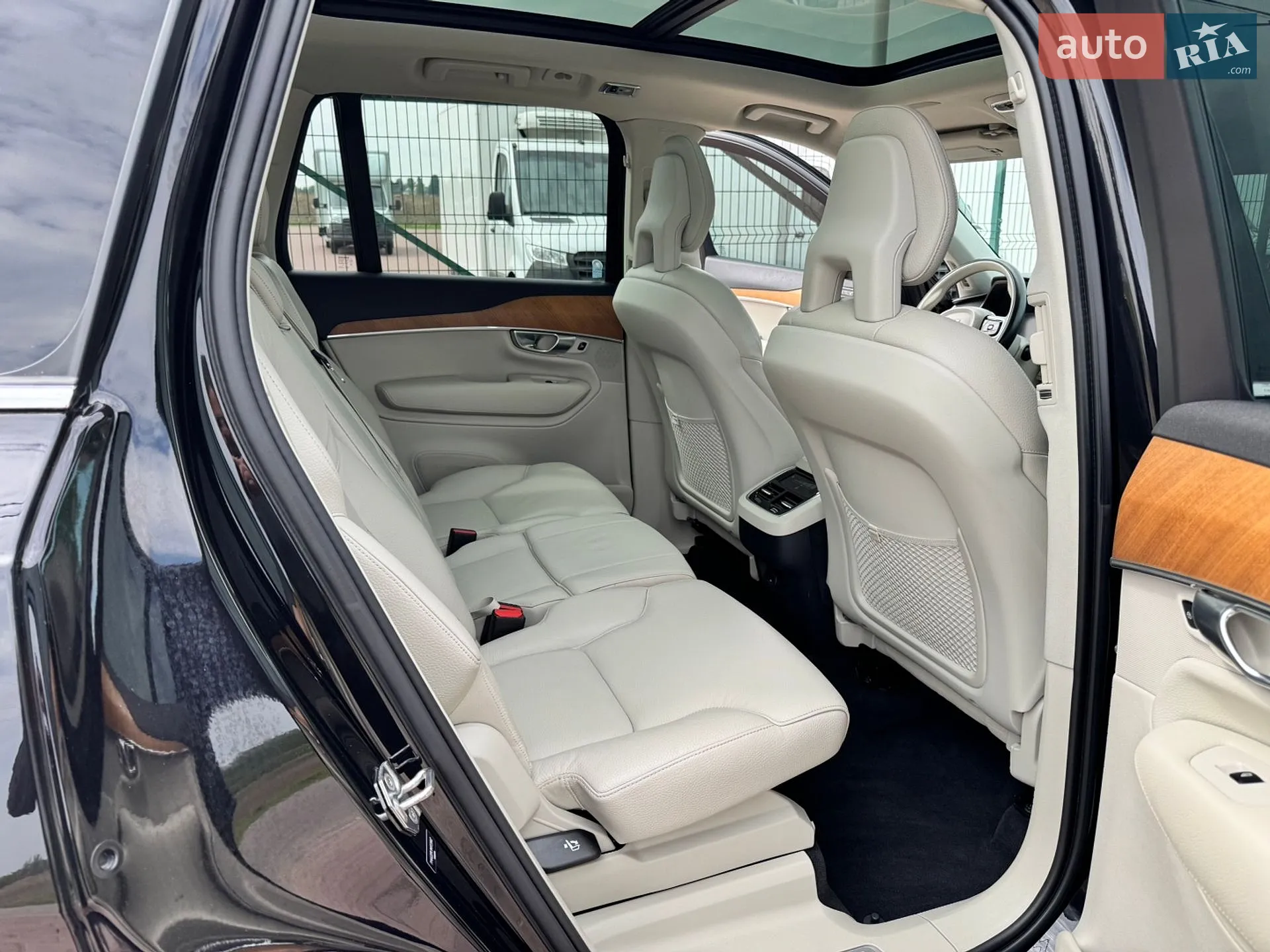 2021 Volvo XC90 - мініатюра 56