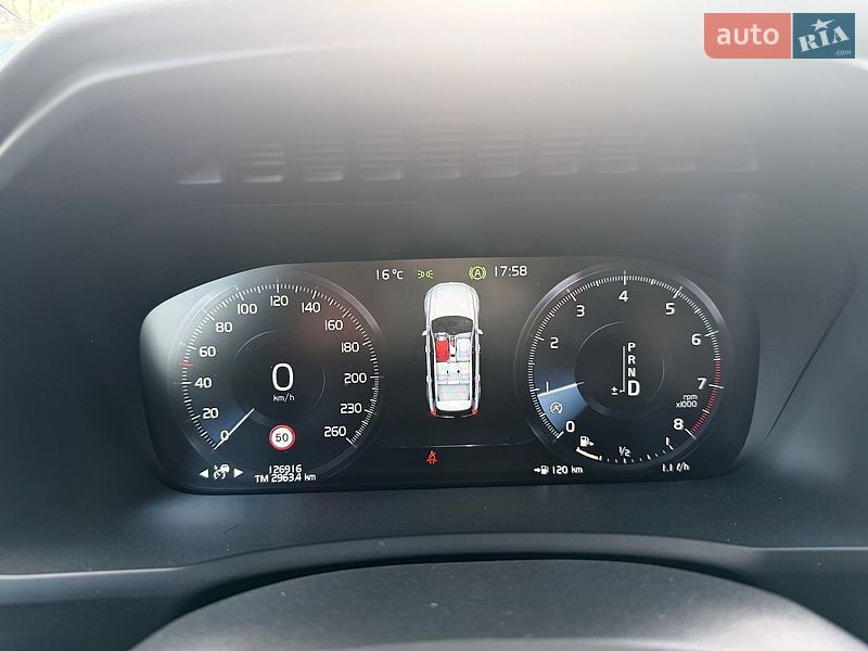 Внедорожник / Кроссовер Volvo XC90 2019 в Киеве