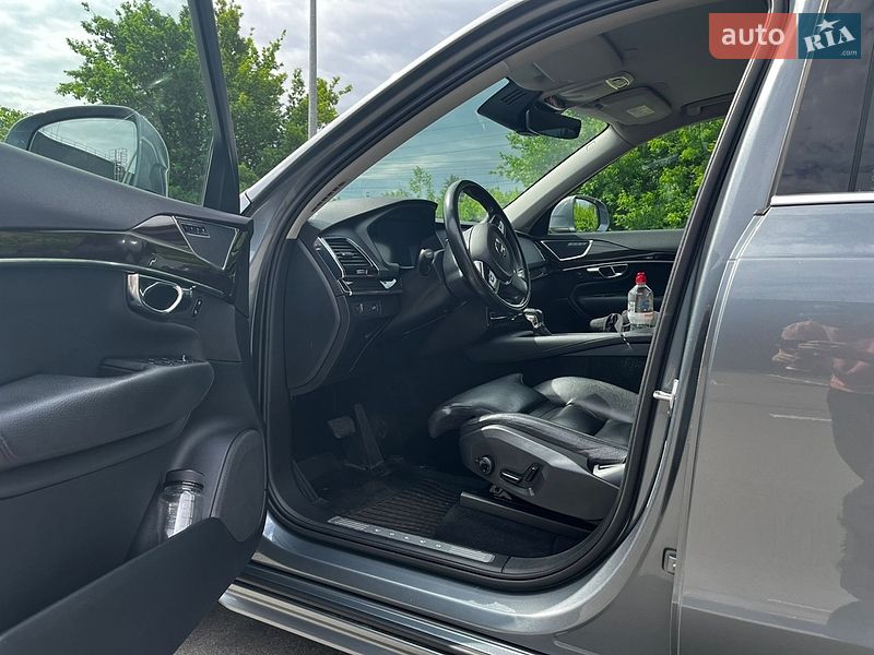 Внедорожник / Кроссовер Volvo XC90 2015 в Киеве фото 51 Внедорожник / Кроссовер Volvo XC90 2015 в Киеве