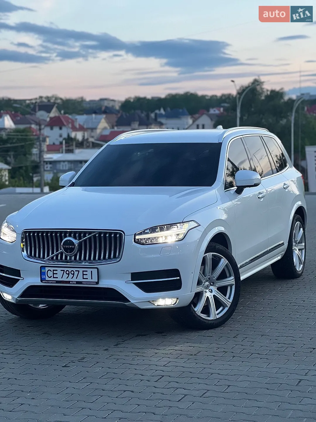 2015 Volvo XC90 - мініатюра 12