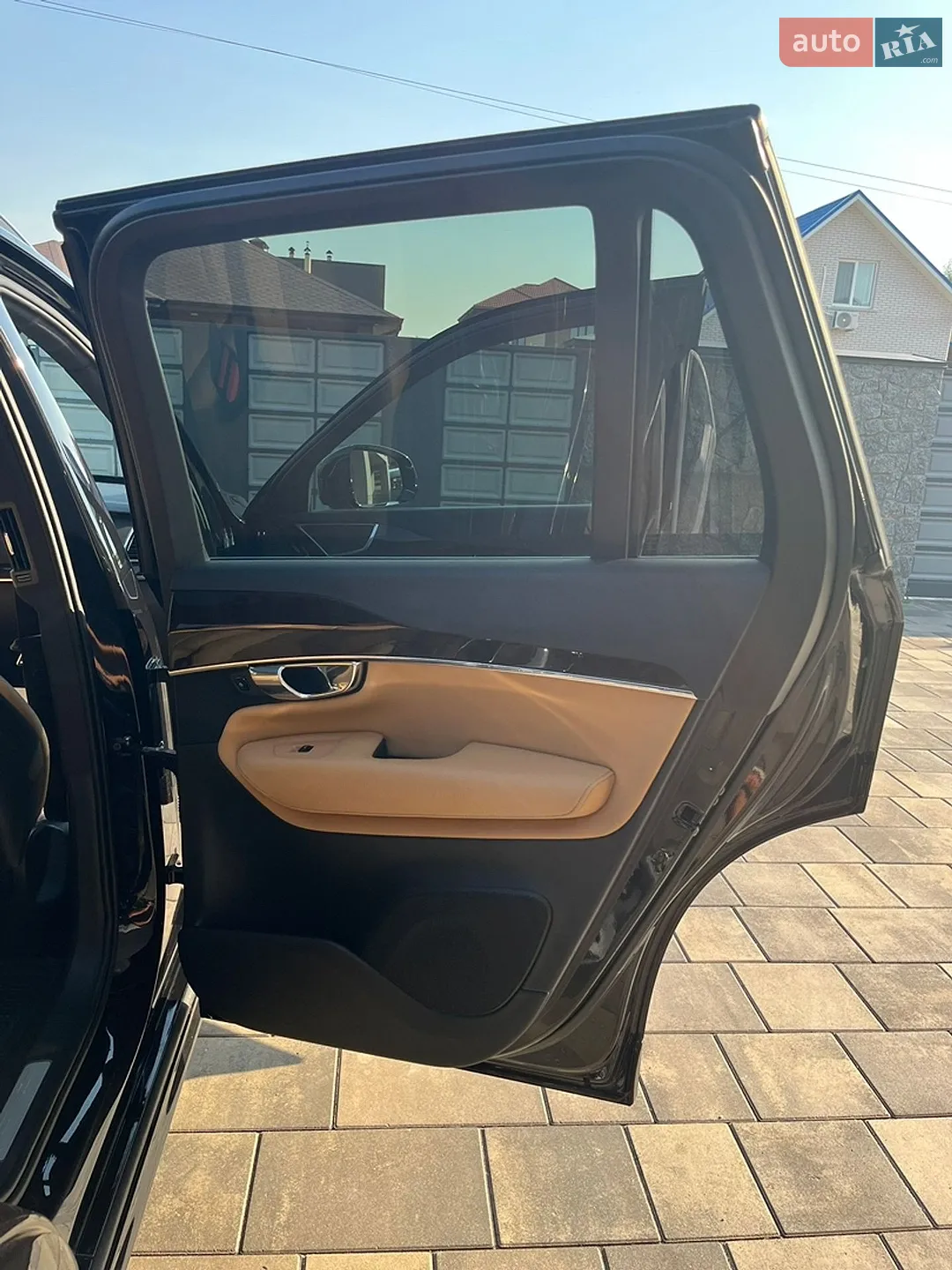 2015 Volvo XC90 - мініатюра 9