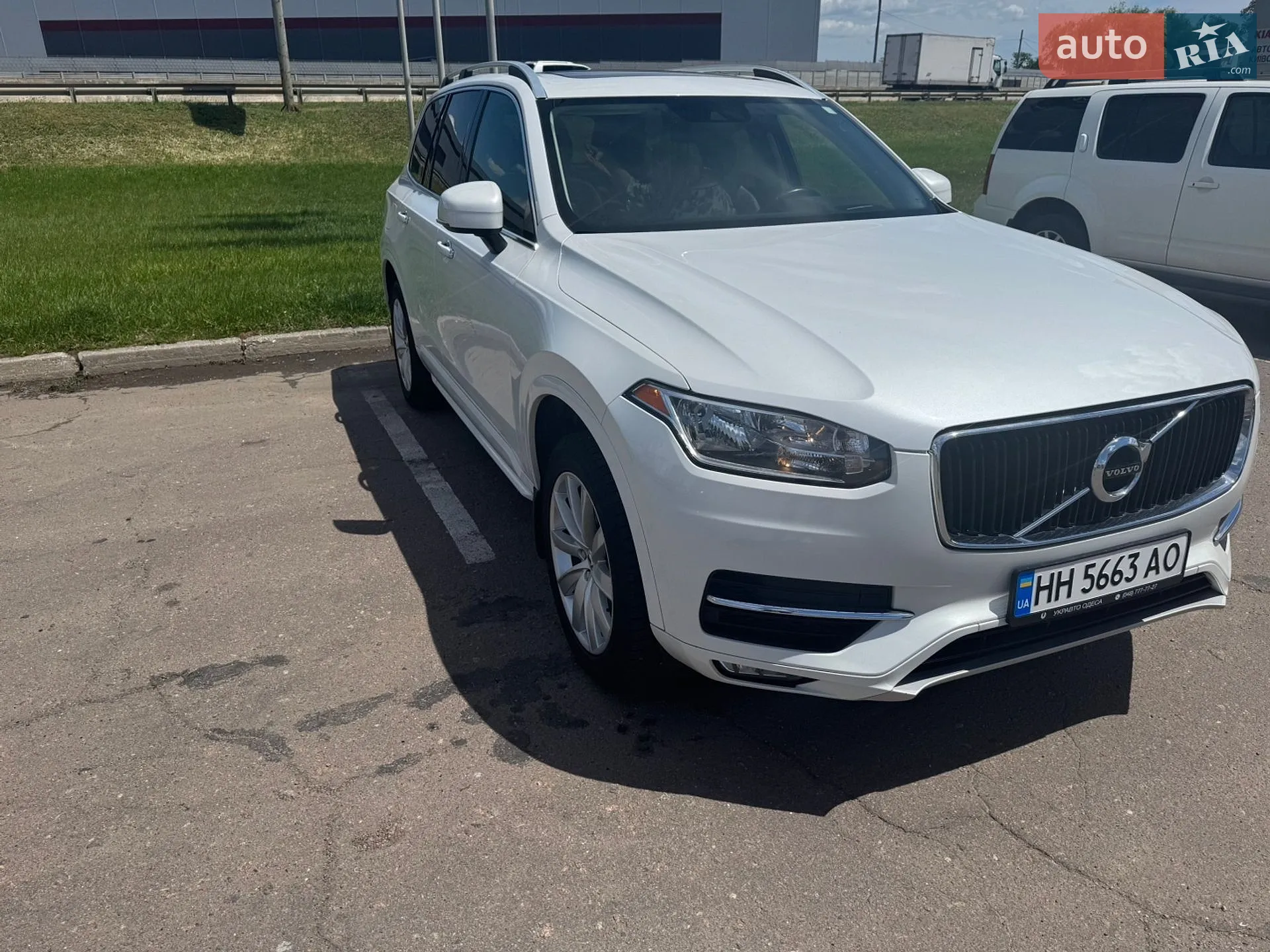 2016 Volvo XC90 - мініатюра 2