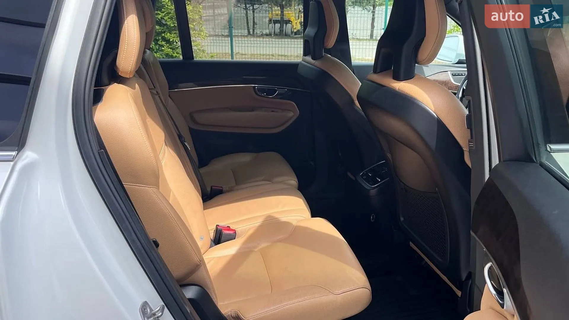 2016 Volvo XC90 - мініатюра 23