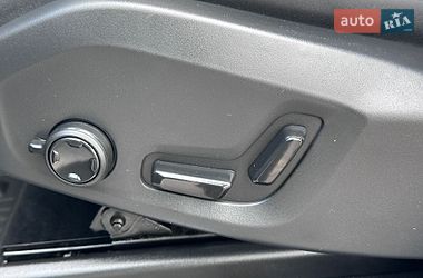 Внедорожник / Кроссовер Volvo XC90 2025 в Киеве