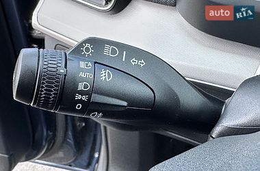 Внедорожник / Кроссовер Volvo XC90 2025 в Киеве