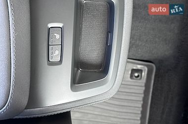 Внедорожник / Кроссовер Volvo XC90 2025 в Киеве