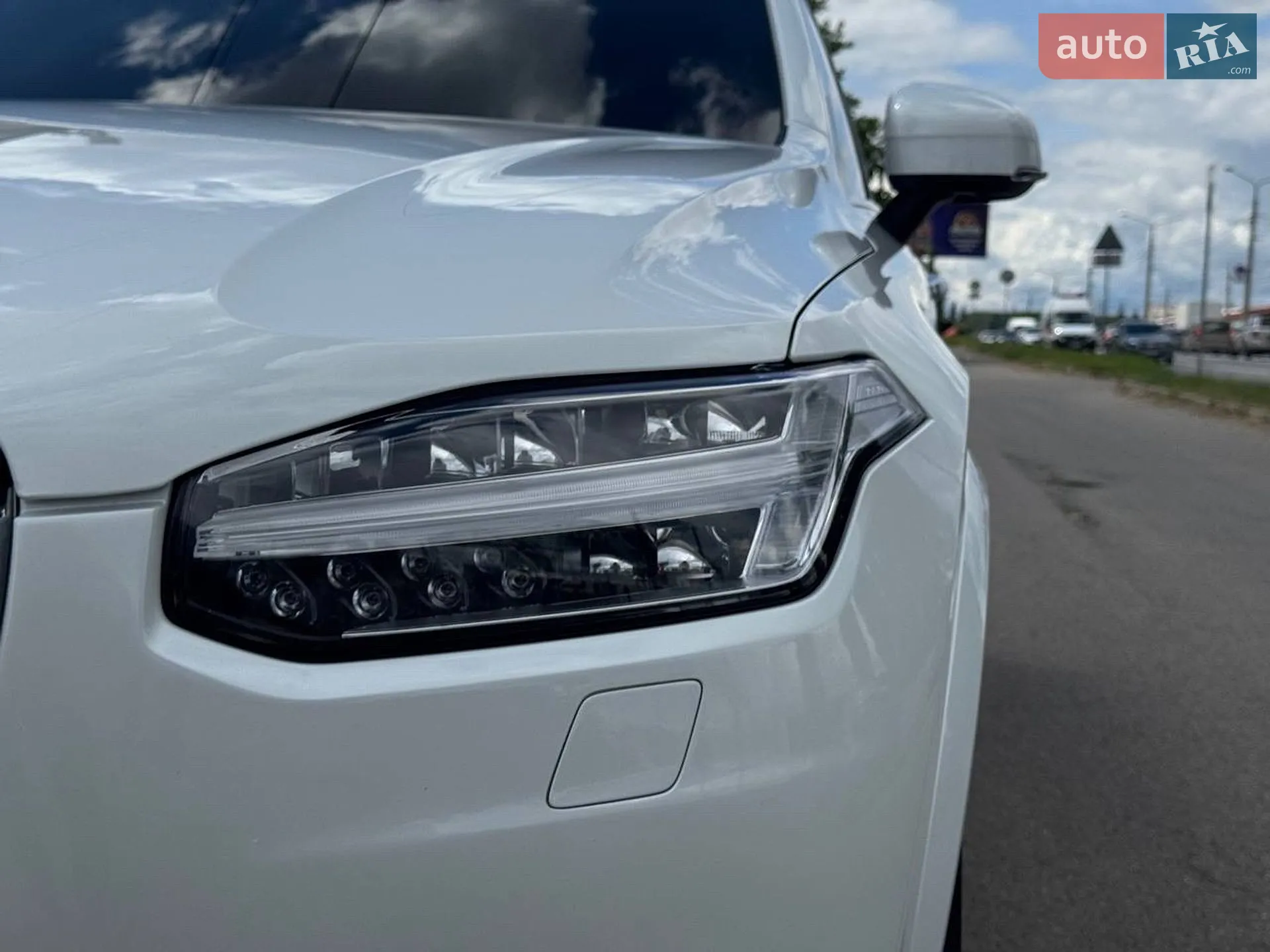 2018 Volvo XC90 - мініатюра 17