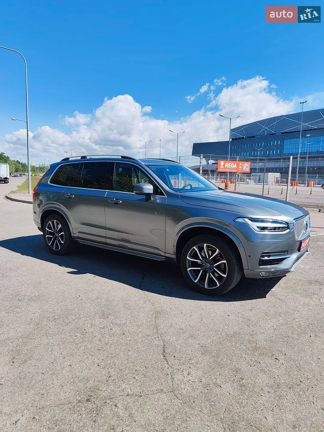 2017 Volvo XC90 - мініатюра 11