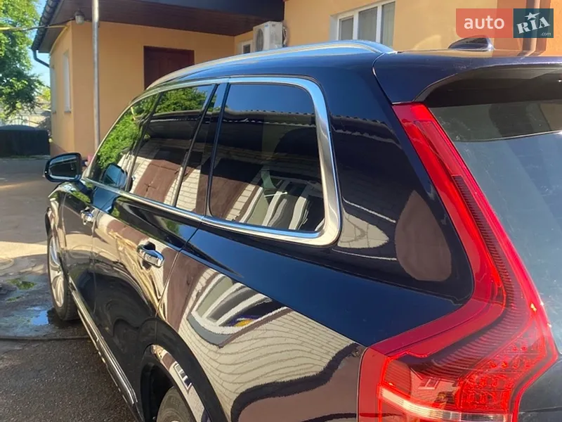 Volvo XC90 2018 VIN YV1LC68UCK1461433 фото оголошення 3 з 42