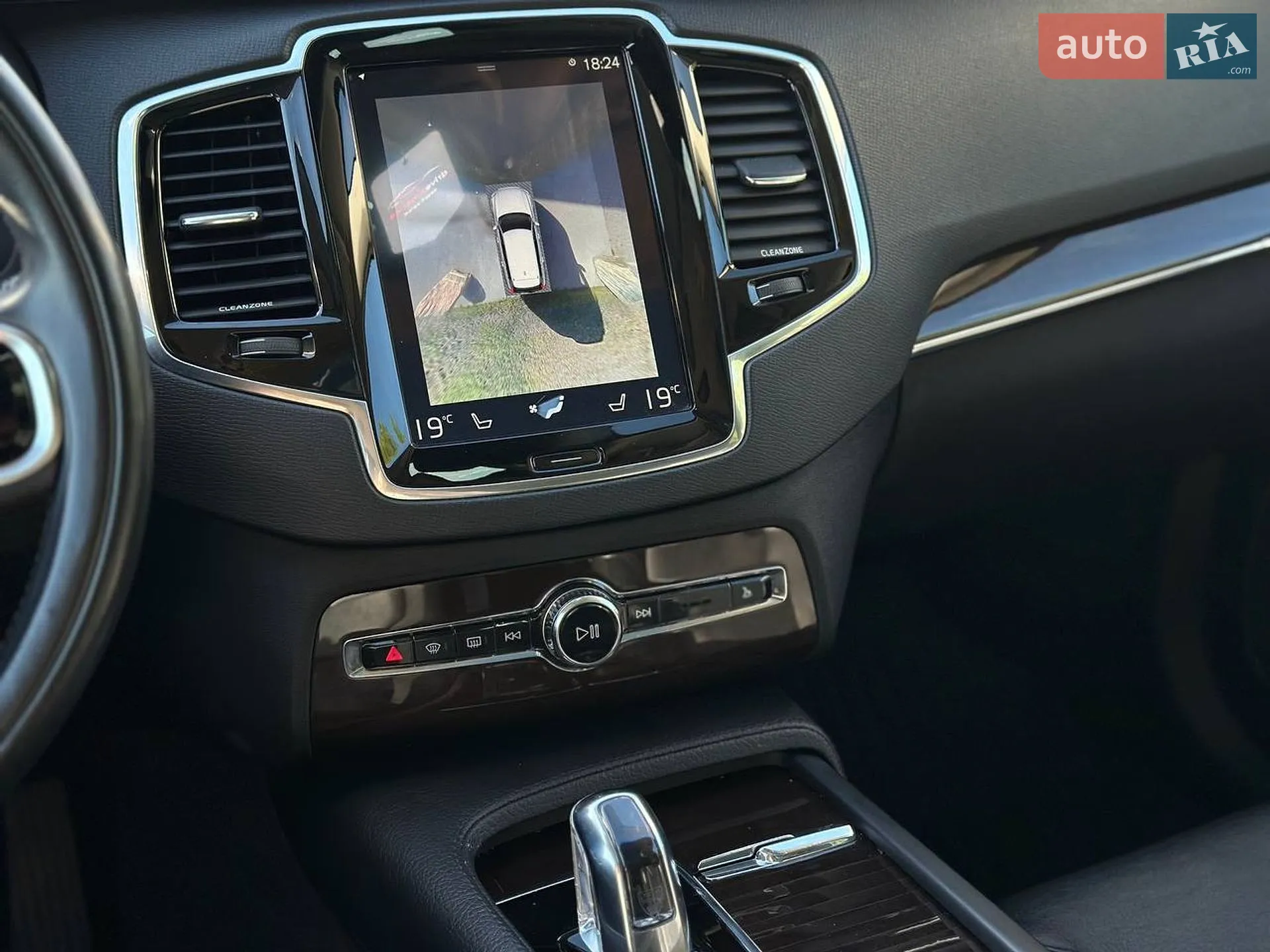 2016 Volvo XC90 - мініатюра 16
