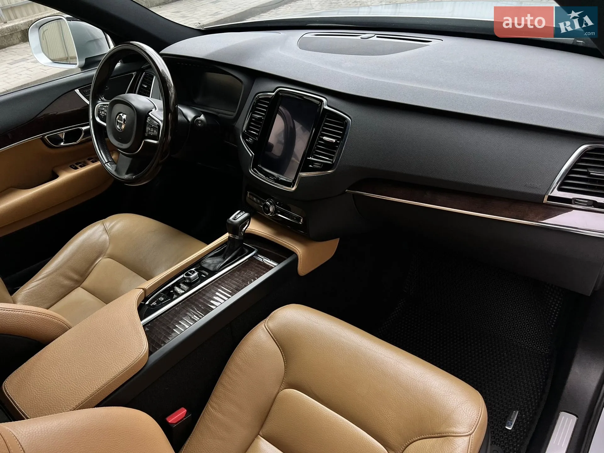 2015 Volvo XC90 - мініатюра 12