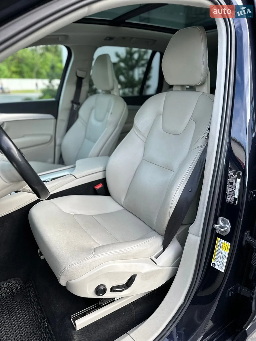 2015 Volvo XC90 - мініатюра 16