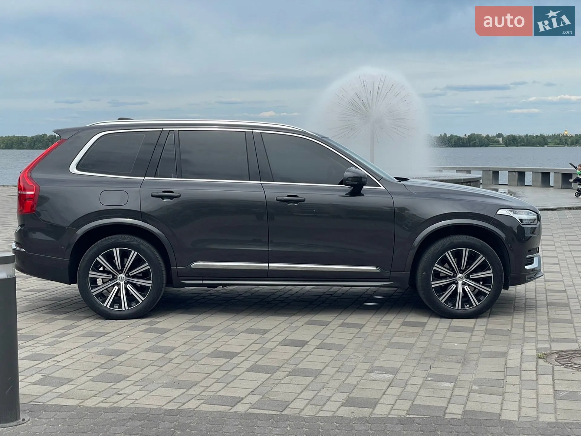 2023 Volvo XC90 - мініатюра 11