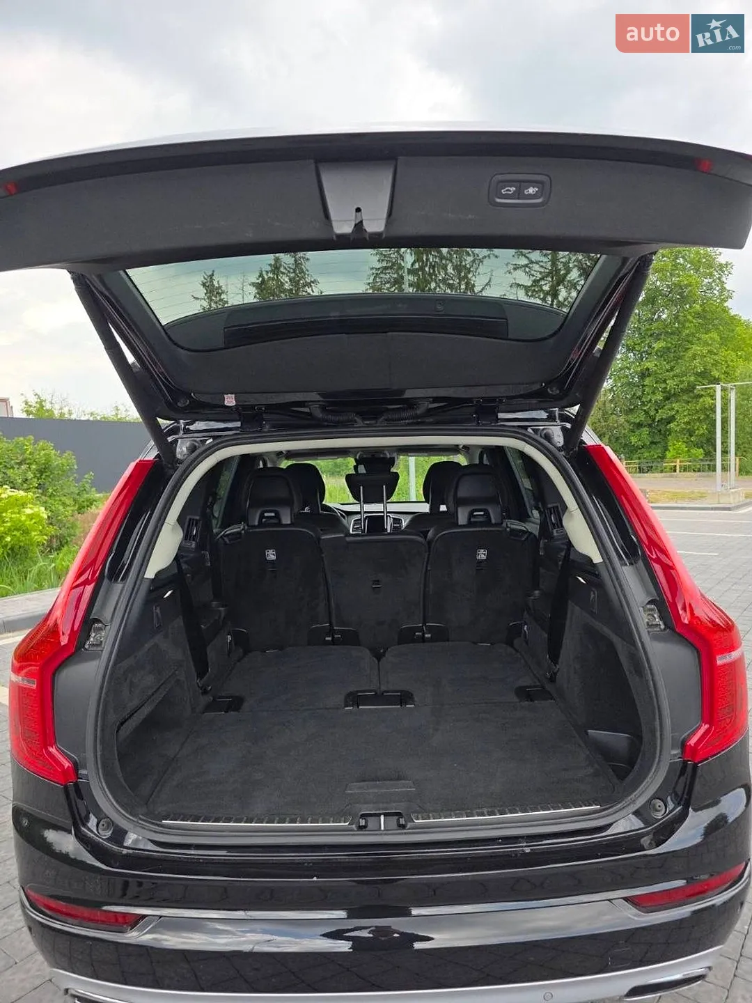 2017 Volvo XC90 - мініатюра 13