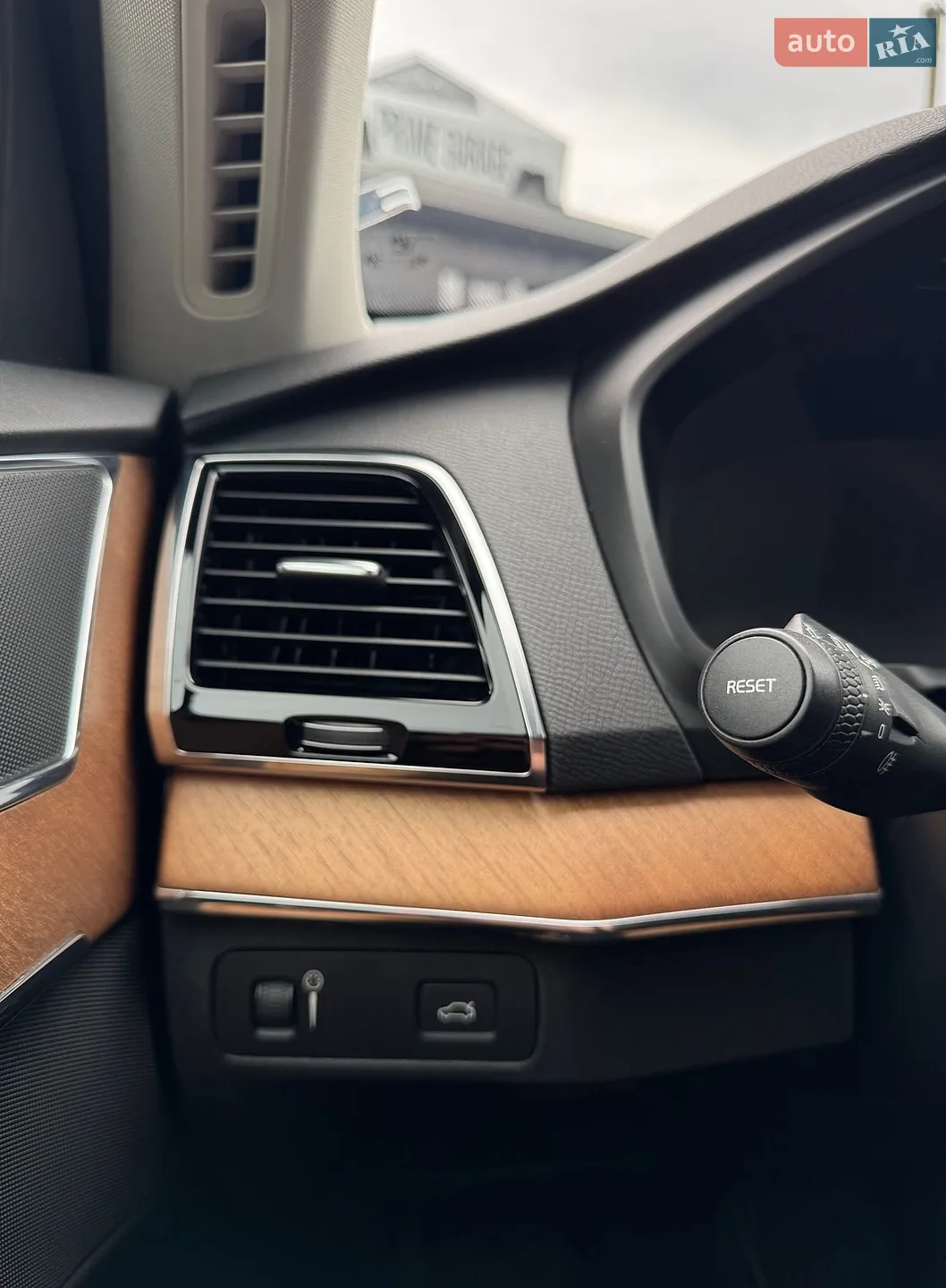2015 Volvo XC90 - мініатюра 35