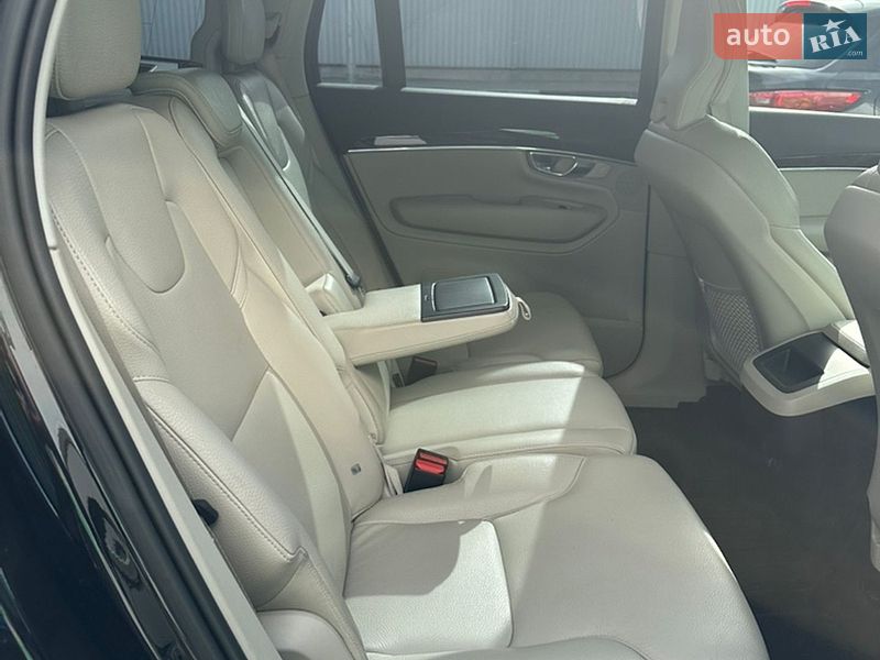 Позашляховик / Кросовер Volvo XC90 2018 в Києві