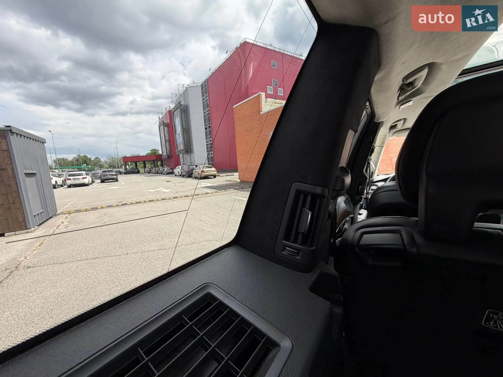 2016 Volvo XC90 - мініатюра 31