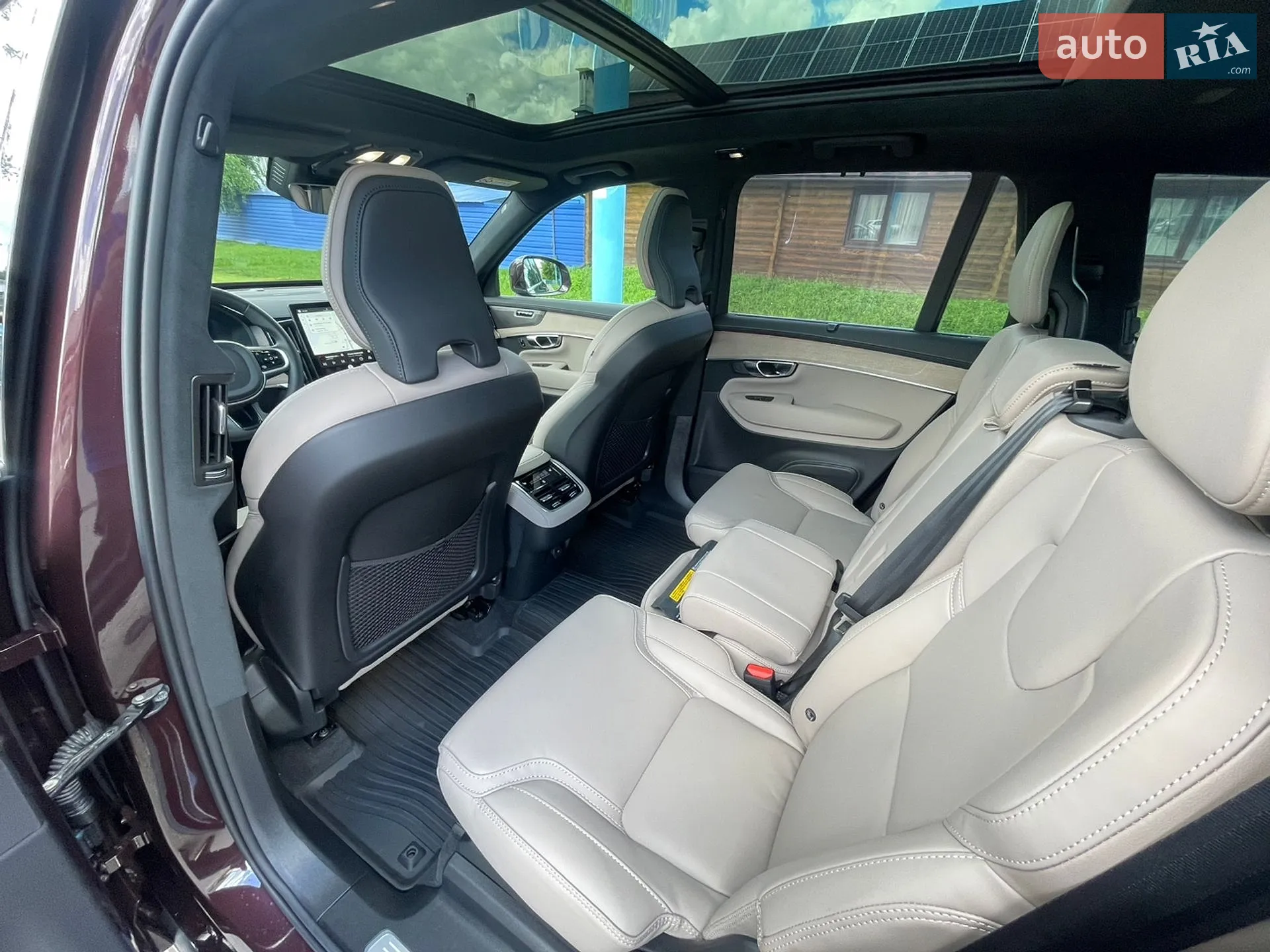 2025 Volvo XC90 - мініатюра 30