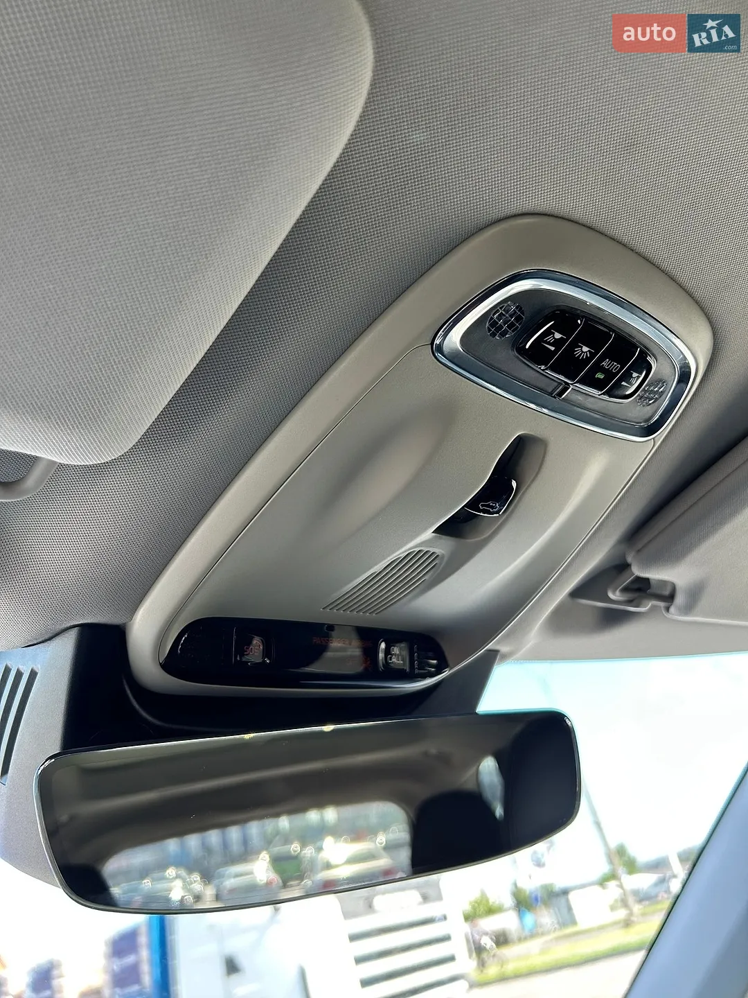 2015 Volvo XC90 - мініатюра 27