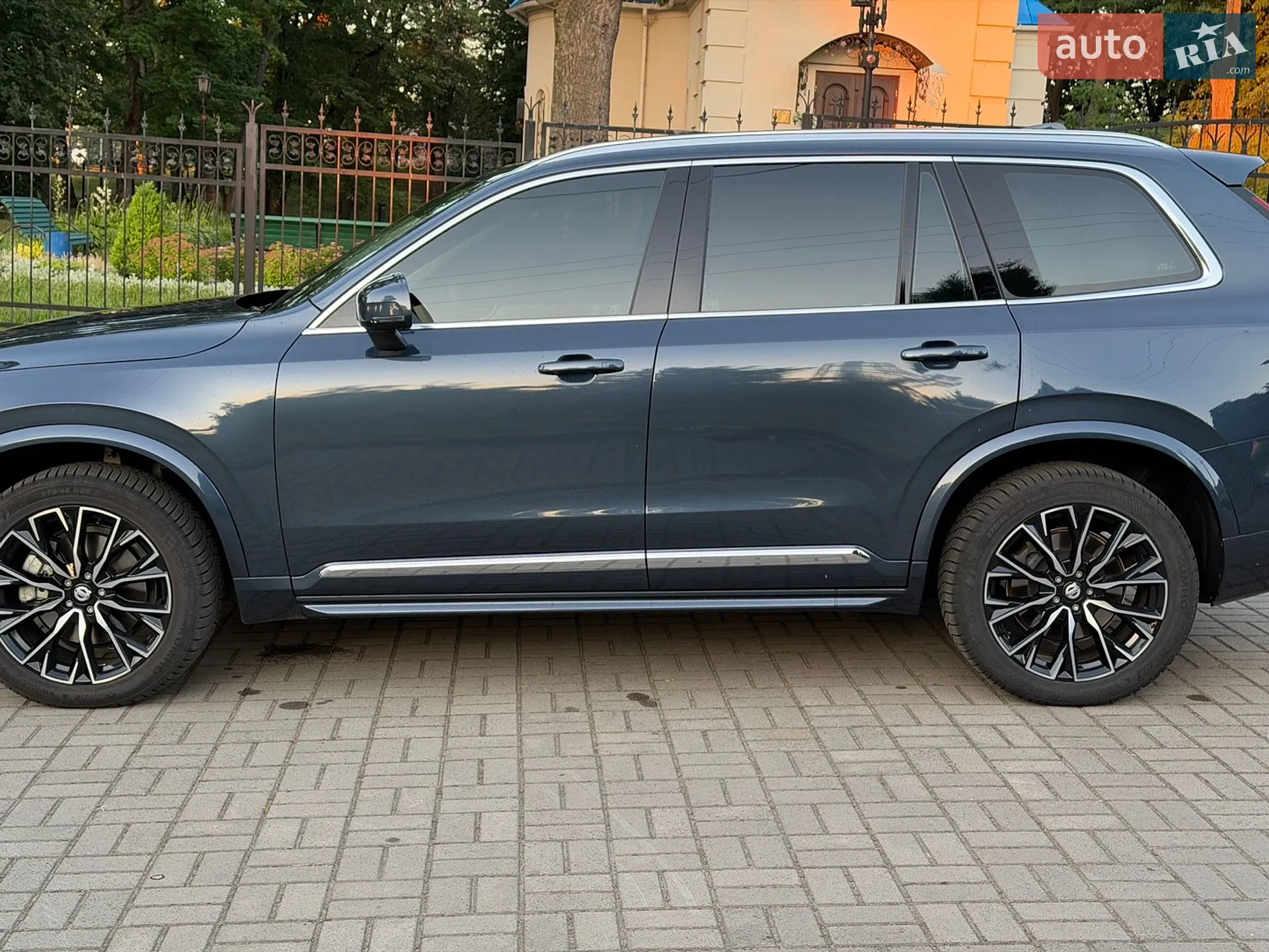 2025 Volvo XC90 - мініатюра 11
