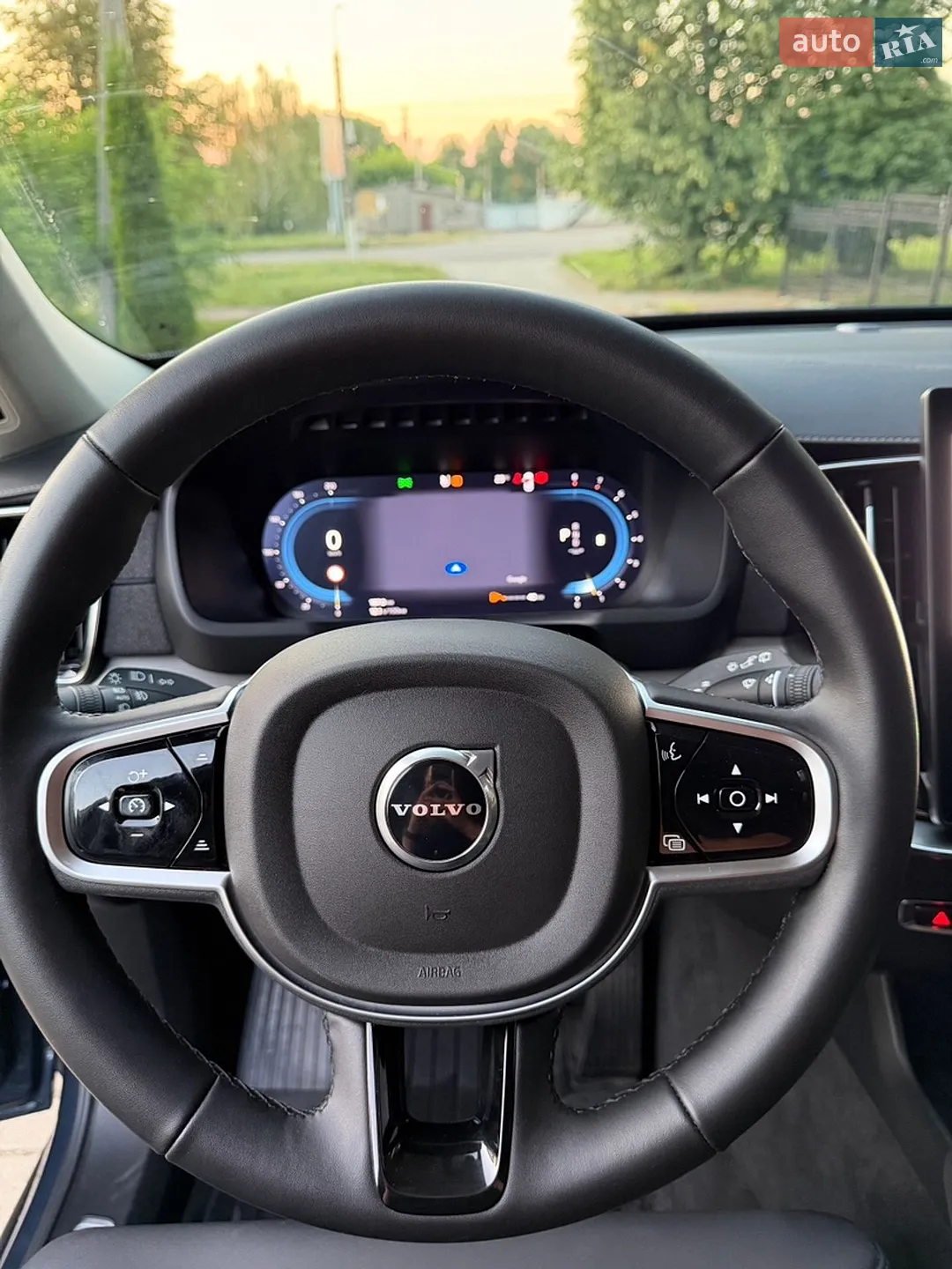 2025 Volvo XC90 - мініатюра 34