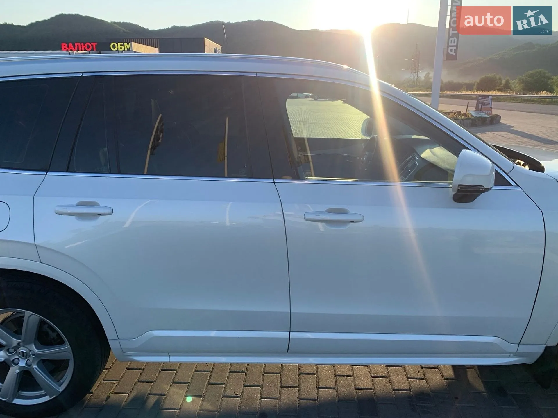 2022 Volvo XC90 - мініатюра 6