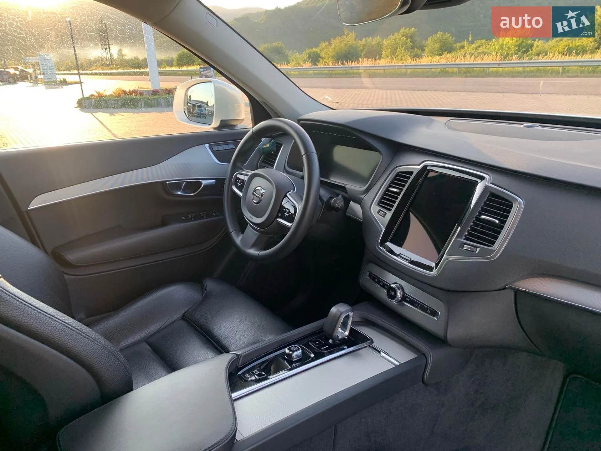 2022 Volvo XC90 - мініатюра 34