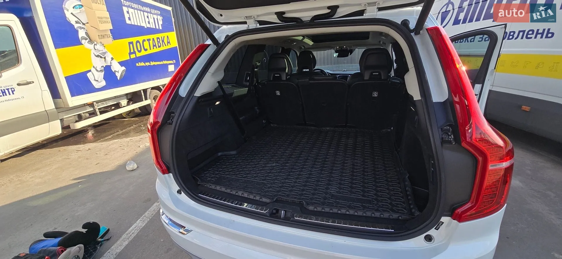 2017 Volvo XC90 - мініатюра 26