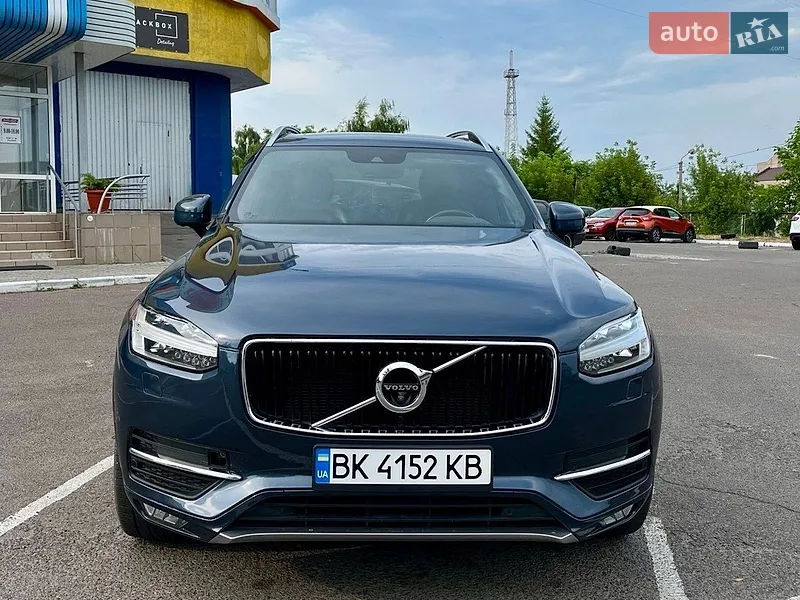 Volvo XC90