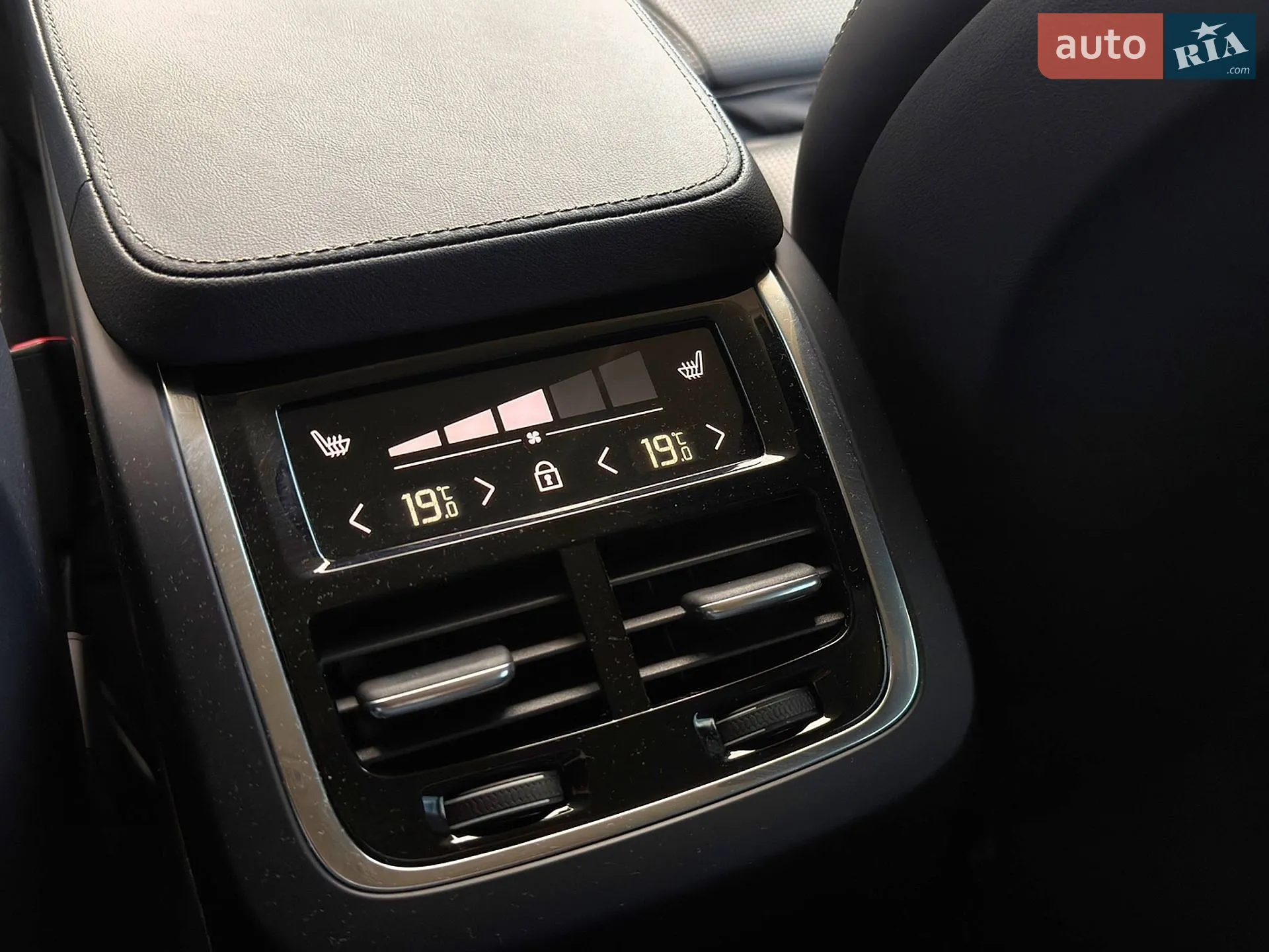 2024 Volvo XC90 - мініатюра 30