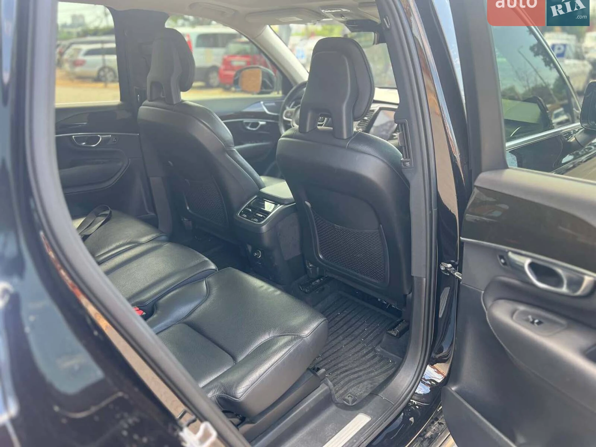 2017 Volvo XC90 - мініатюра 11